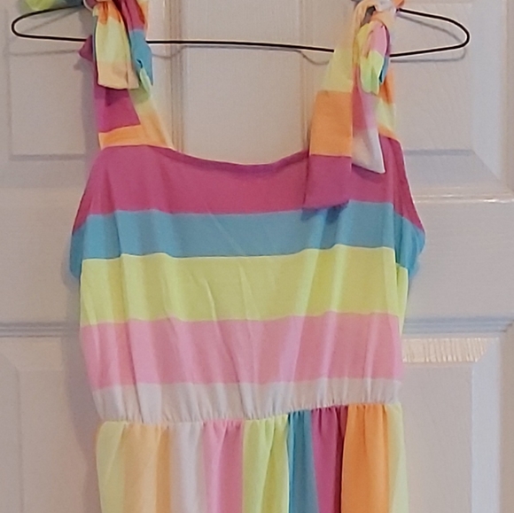 ⭐HOST PICK⭐ 087. Yellow Color Block Striped Bow Knot Straps Maxi Dress Size M - Picture 4 of 13